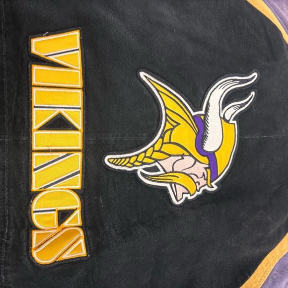 Vintage Minnesota Vikings NFL Suede Leather Varsity Jacket Purple Black Gold L - Picture 11 of 14